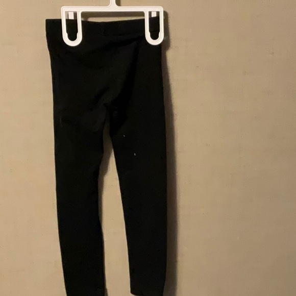 Wonder Nation Classic Black Leggings - Picture 2 of 4